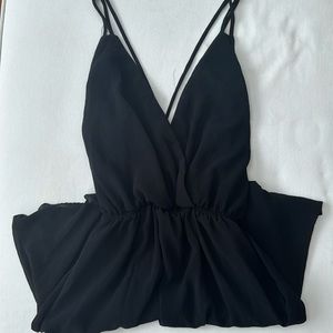 Strappy black dress👗